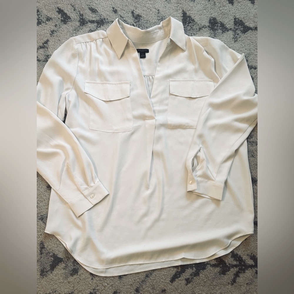 Ann Taylor Sheer Utility Camp Blouse. Ivory. LP.
